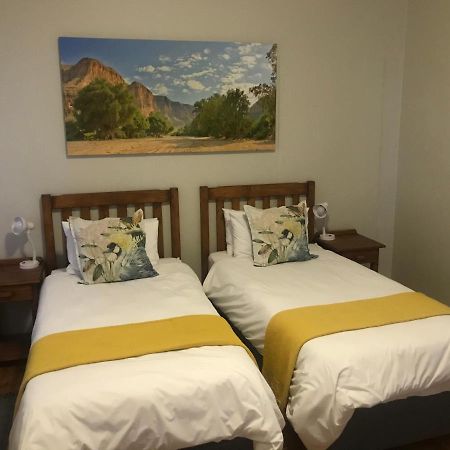 Rocky Shore Guesthouse Swakopmund Exteriör bild