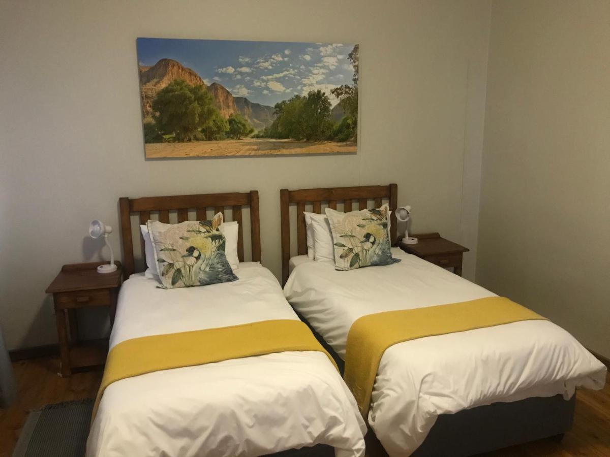 Rocky Shore Guesthouse Swakopmund Exteriör bild