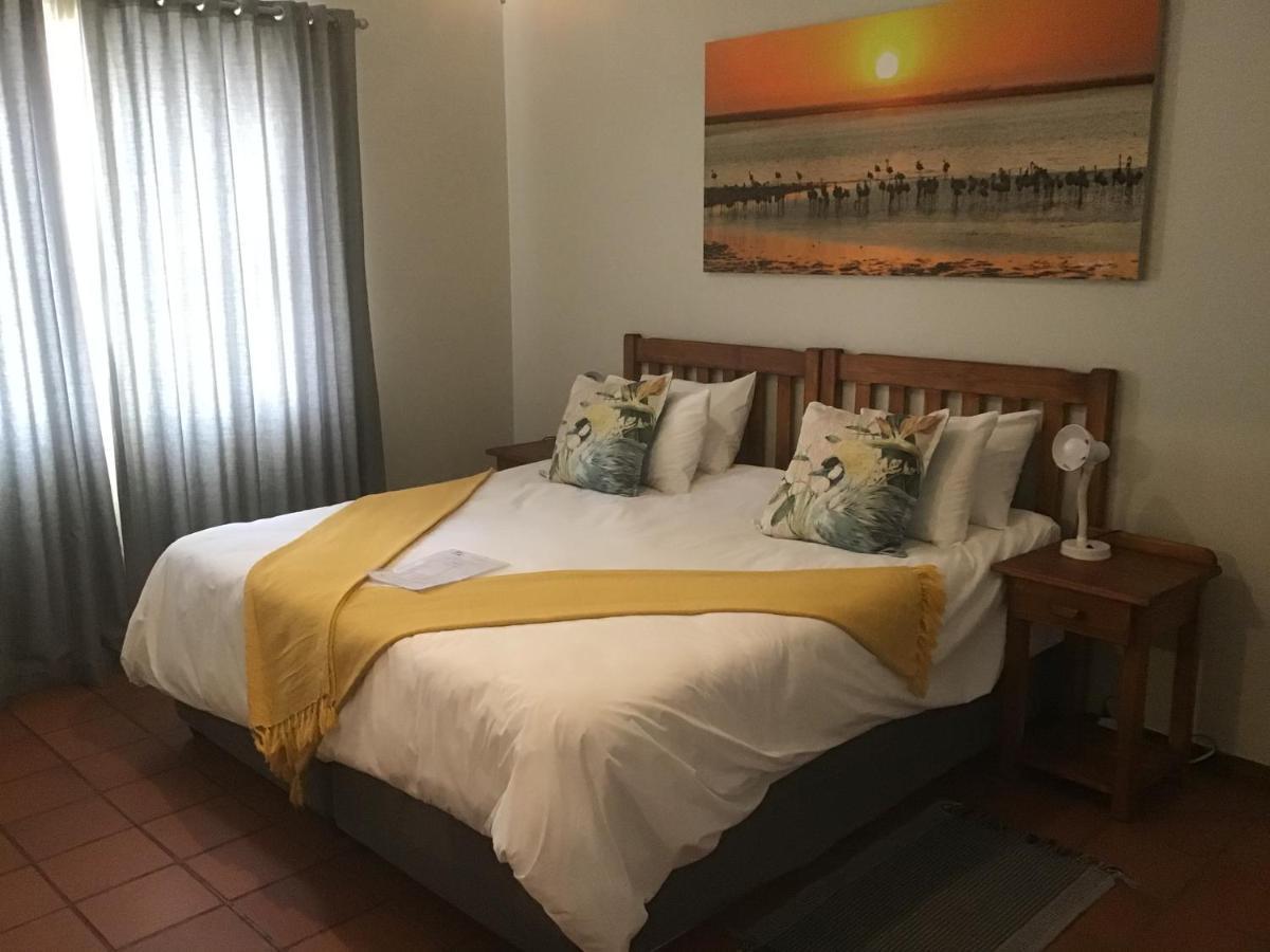 Rocky Shore Guesthouse Swakopmund Exteriör bild