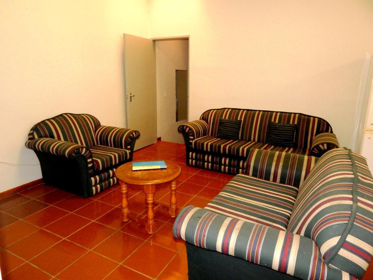 Rocky Shore Guesthouse Swakopmund Exteriör bild