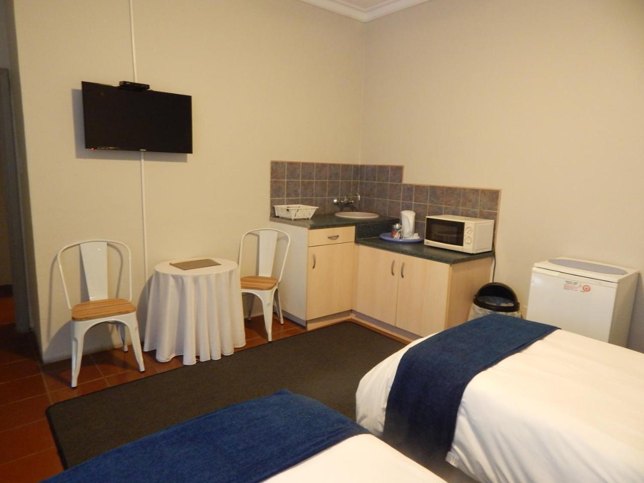 Rocky Shore Guesthouse Swakopmund Exteriör bild