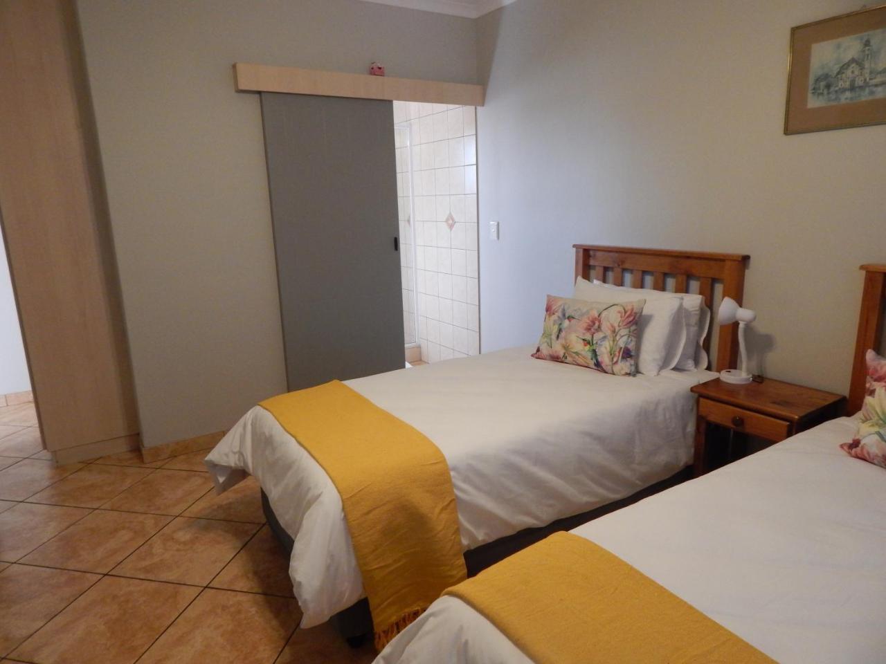 Rocky Shore Guesthouse Swakopmund Exteriör bild